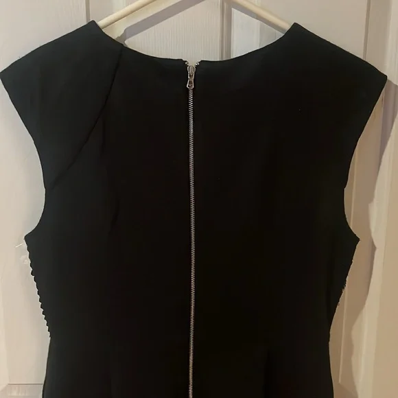 Adam by Adam Lippes black sequin party dress. Size 6 - Picture 4 of 6